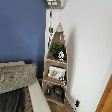 Apartment Backboard *